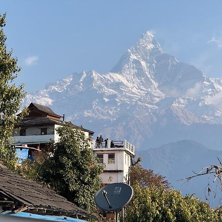 Club ES Deurali Resort Pokhara Exterior foto