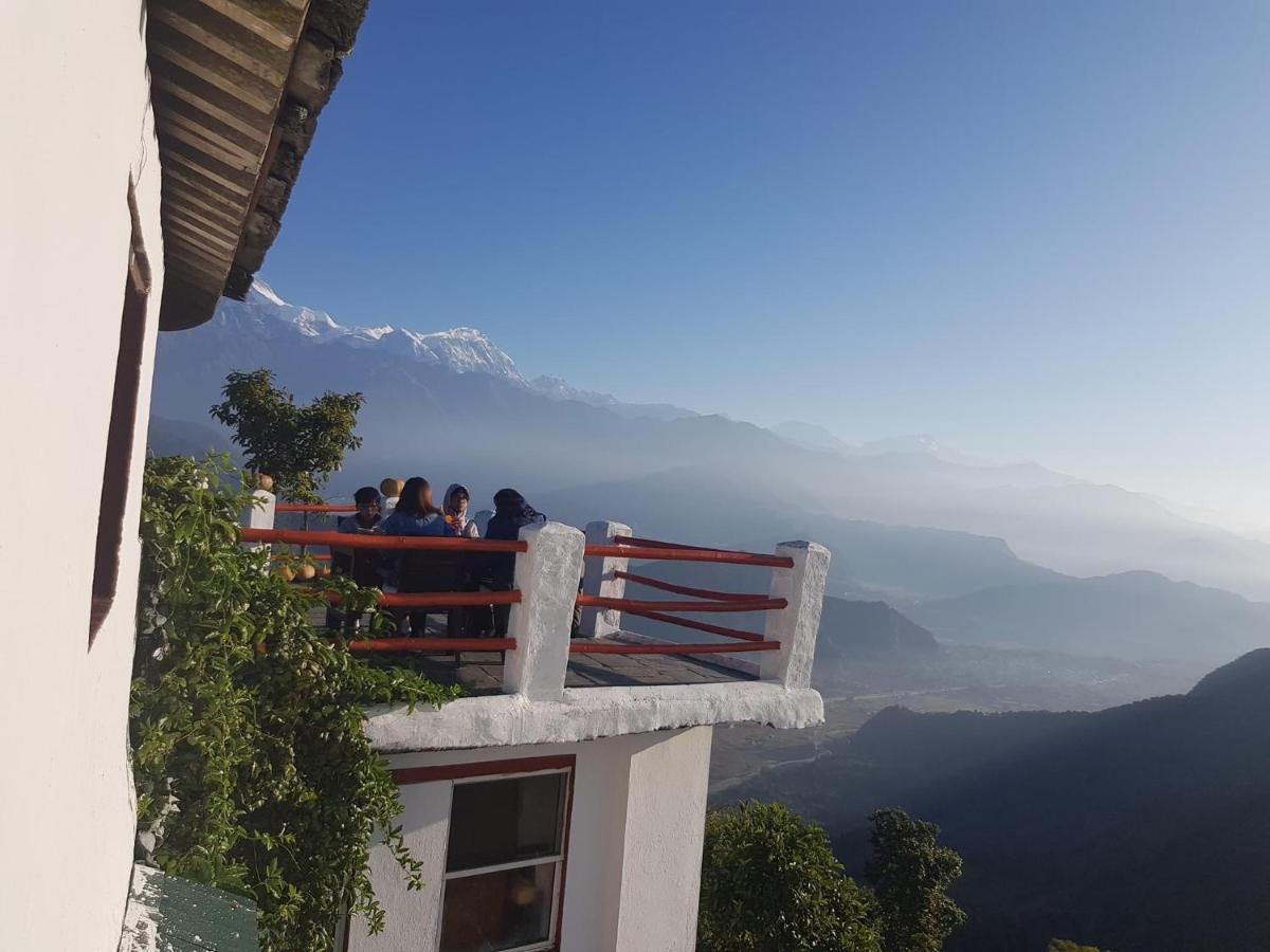 Club ES Deurali Resort Pokhara Exterior foto