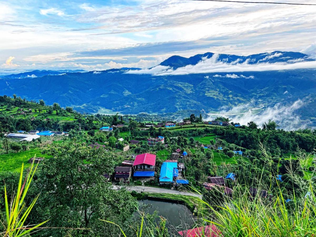 Club ES Deurali Resort Pokhara Exterior foto