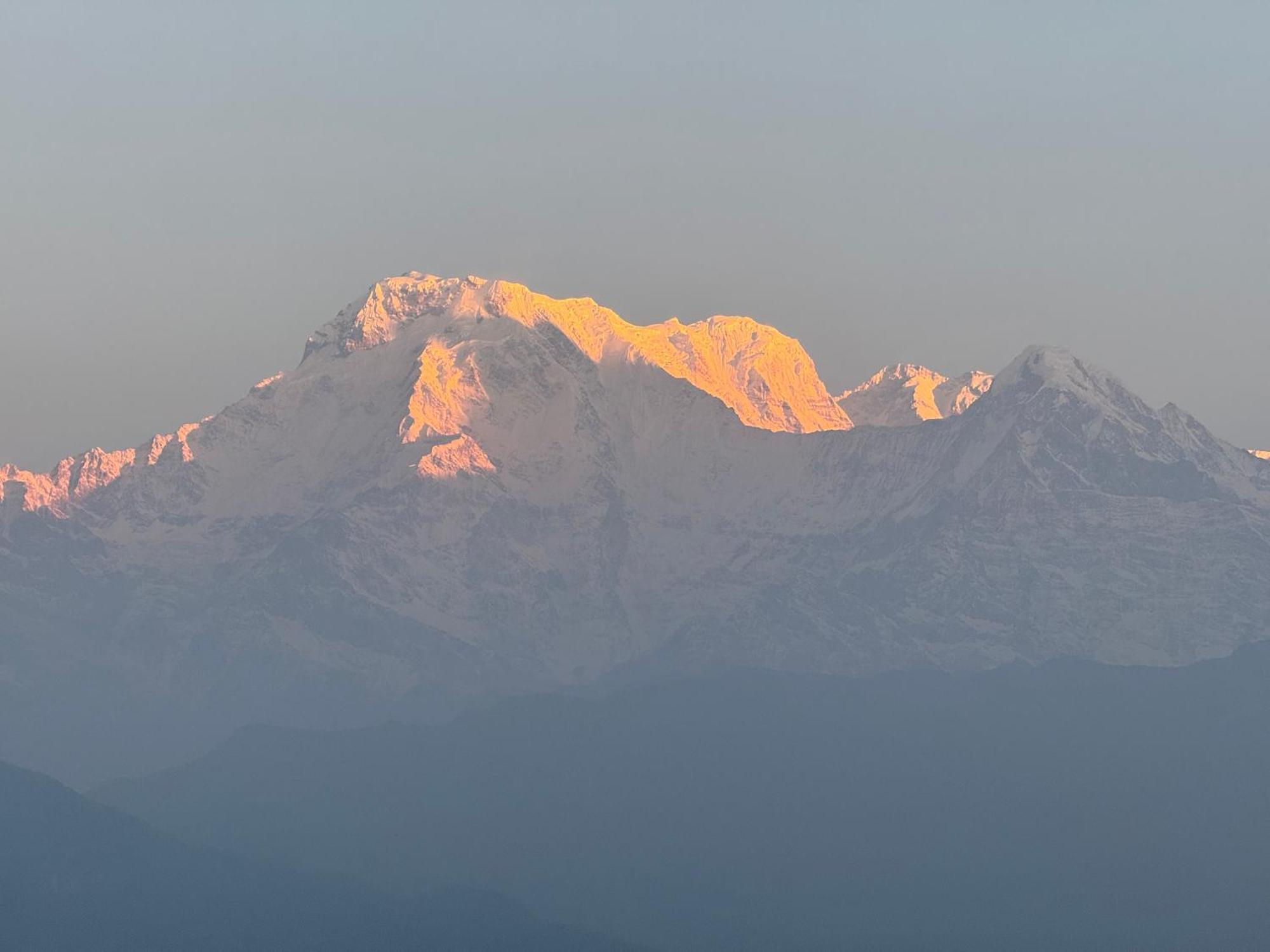 Club ES Deurali Resort Pokhara Exterior foto