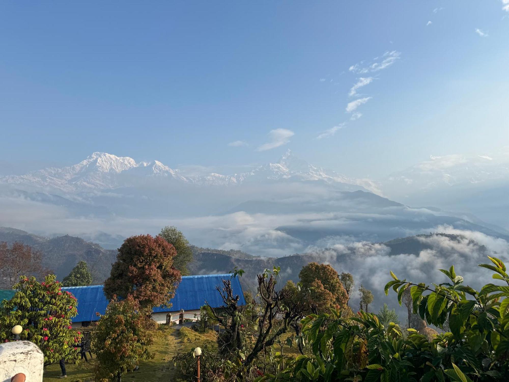 Club ES Deurali Resort Pokhara Exterior foto