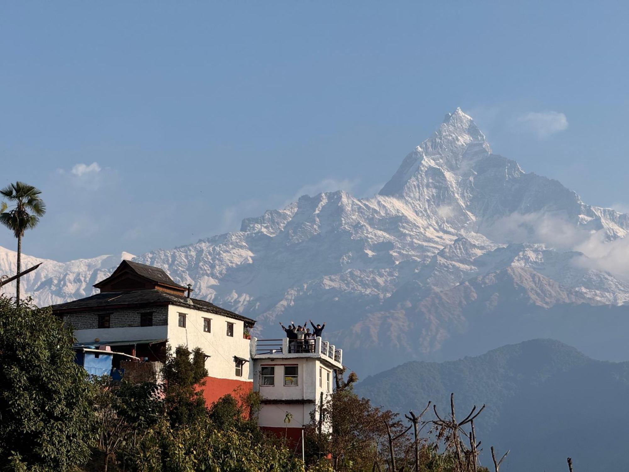 Club ES Deurali Resort Pokhara Exterior foto